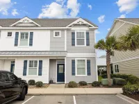 Seaside Villa w/ elevator 3bedroom~5Beds~Sleeps 8 - 4-Star