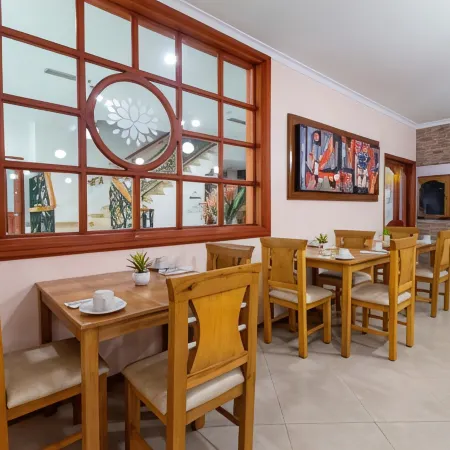 Hotel Costa Bonita