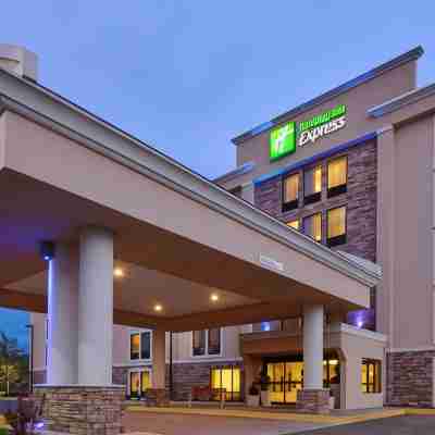 Holiday Inn Express Wilkes Barre East Hotel Exterior