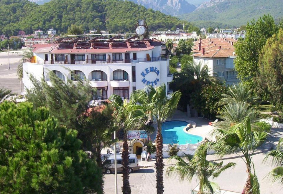 hotel overview picture