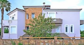 Mastiha Villas in Town