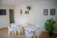 Hostel Bauru - พร้อมอาหารเช้า