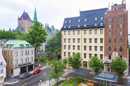 Hotel Clarendon Отели рядом с достопримечательностью «Upper Town (Haute-Ville)»