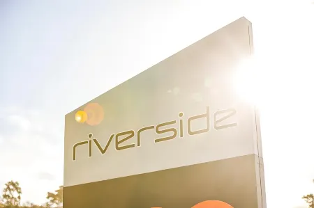 Nightcap at Riverside Hotel