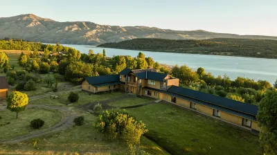 Lago Rosario Lodge Hotels in 