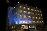 Grand Clarks Inn
