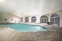 La Quinta Inn & Suites by Wyndham Conference Center Prescott Hotels in Prescott