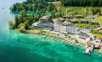 Campus Hotel Hertenstein Hotels in Weggis