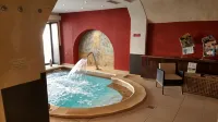 Hotel Spa le Calendal - Hot Tub