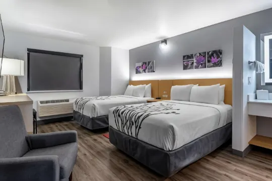 Sleep Inn & Suites