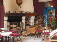 Hôtel Restaurant la Manse Hotels in Nievre