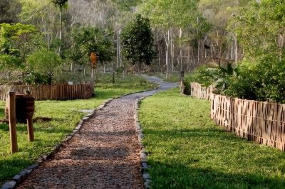 ホテル周辺 メゾン スワンナプーム ホテルの写真