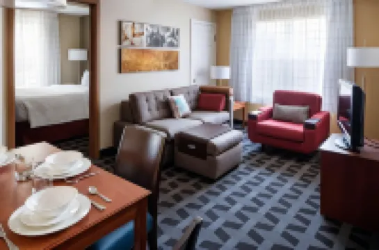 Sonesta Simply Suites Seattle Renton