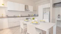 Sweet Lake Apartment - Italian Homing