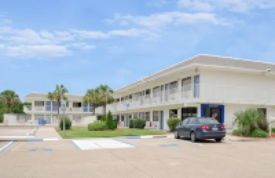 Motel 6 Gulfport, MS – Airport Hotels in Gulfport