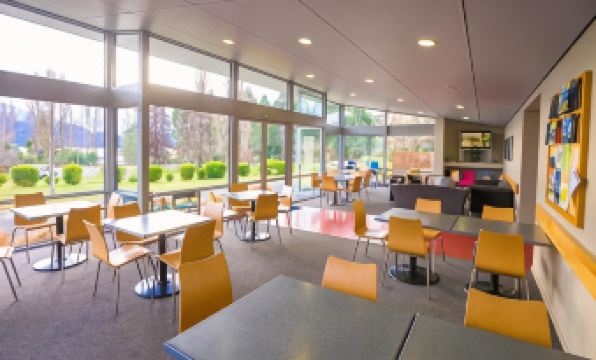 Te Anau Lakeview Holiday Park & Motels