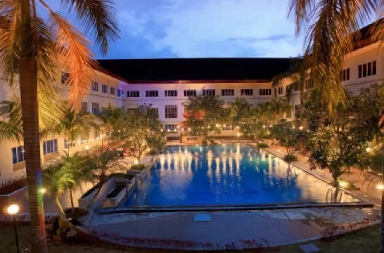 Aston Tanjung Pinang Hotel & Conference Center Hotels near 500 Lohan Temple