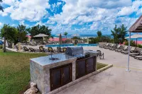 Simpson Bay Resort Marina & Spa - Beach
