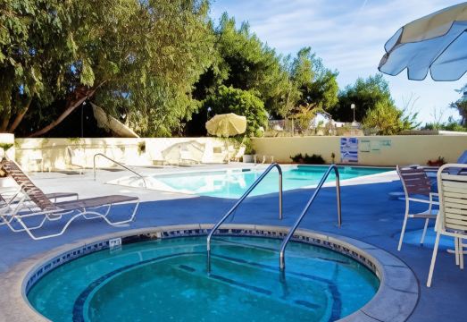 6. 베스트 웨스턴 ..