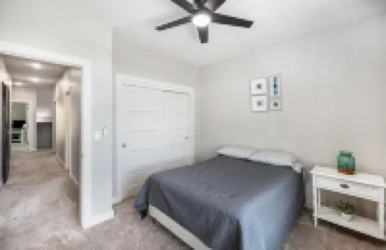 Luxury Midtown Townhome near UNMC