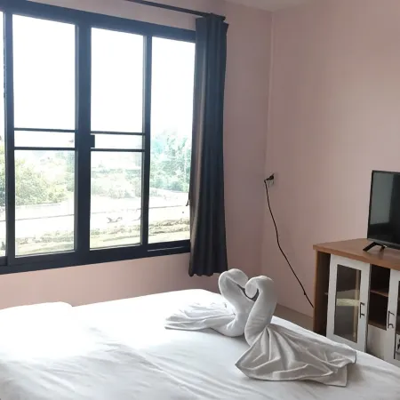 Sutharnlai Apartment