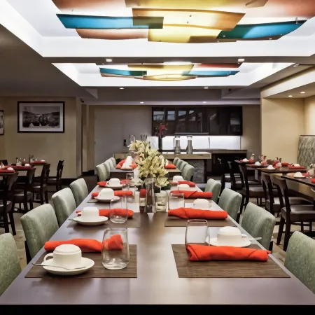 Hilton Garden Inn Washington D.C./U.S. Capitol Отели рядом с достопримечательностью «Университет Ховард»