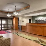 Hampton Inn & Suites Manchester-Bedford Hotels in Merrimack
