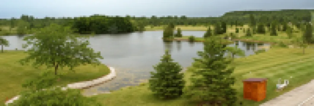 Perfect Getaway for All Occasions.  1200sq ft. Sleeps 8. Country Atmosphere Hotels in Nasewaupee