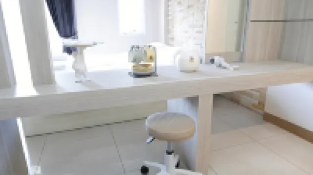 ชิโรอิ โพชเทล