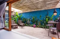 Pousada Refúgio de Maresias Hotels near Camping e Bar do Cacau - Praia de Santiago