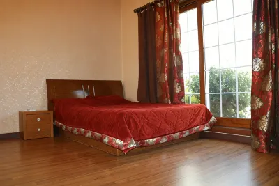 Taean Gaseulsong Pension Hotels near Ch'ŏngp'odae-haesuyokchang