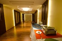 Calangute Towers - am Hotel Kollection - فطور