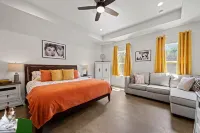 Familyevent Retreat Sleeps 28 Amenities Galore - 4 tähden