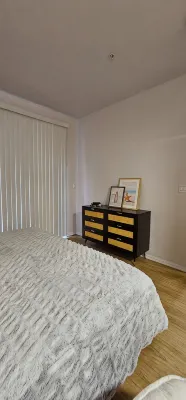 Modern 1-Bedroom Retreat – Fully Furnished, Prime Location!