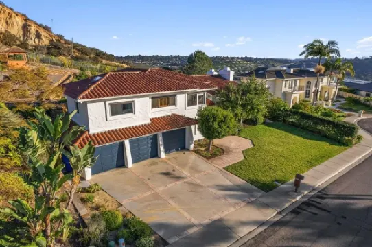 Book an ocean view oasis with pool in Cardiff by the Sea for the Del Mar Races