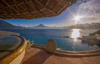 Tzampoc Resort - Pools