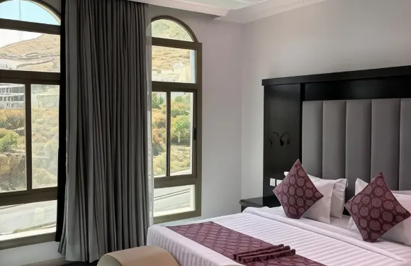 拉方丹洛納斯艾卜哈套房公寓