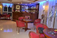 Hotel Don Carlo - Bars