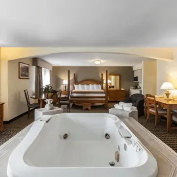 Quality Inn & Suites Silverthorne - Copper Mountain