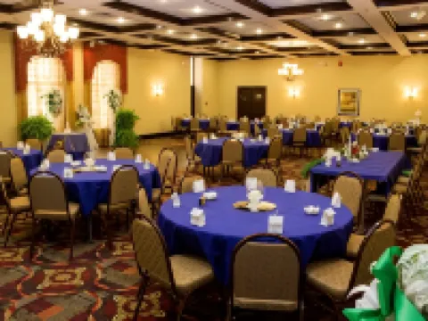 Best Western Park Hotel Hotels in Warren