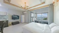 Ganghwadong Sun Coast Pension - مبيت وإفطار