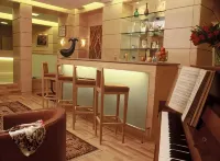 โรงแรมกรองดูอาฟร์ - บริการรถรับส่ง