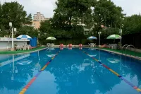 Beijing Guangming Hotel - Rooftop Pools