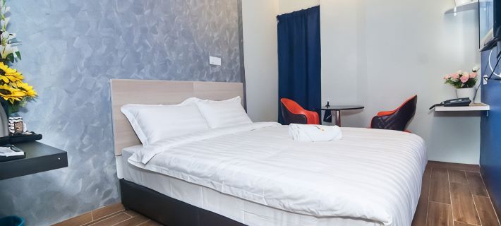GOOD 9 HOTEL - Bukit Dahlia Hotel di Masai