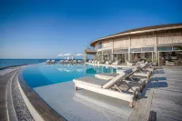 Kagi Maldives Resort & Spa - Pools