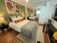 Oceanfront Getaway - Parking - Stunning Views