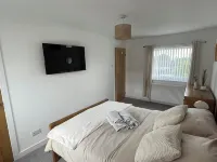 The Den-NC500 Apartment-Sleeps 4 Hotels in Wick