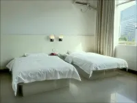 Qinzhou Mingyang Hotel (City People's Hospital) - 2-Star