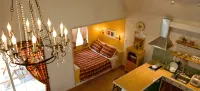 Muju Little Provence Pension Các khách sạn ở 
