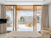 Codyard Luxury Suites Hotels near Seseh